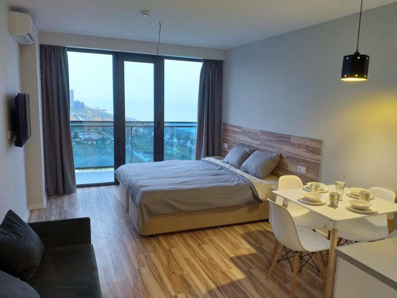 Batumi Beach Tower Eksteriør bilde