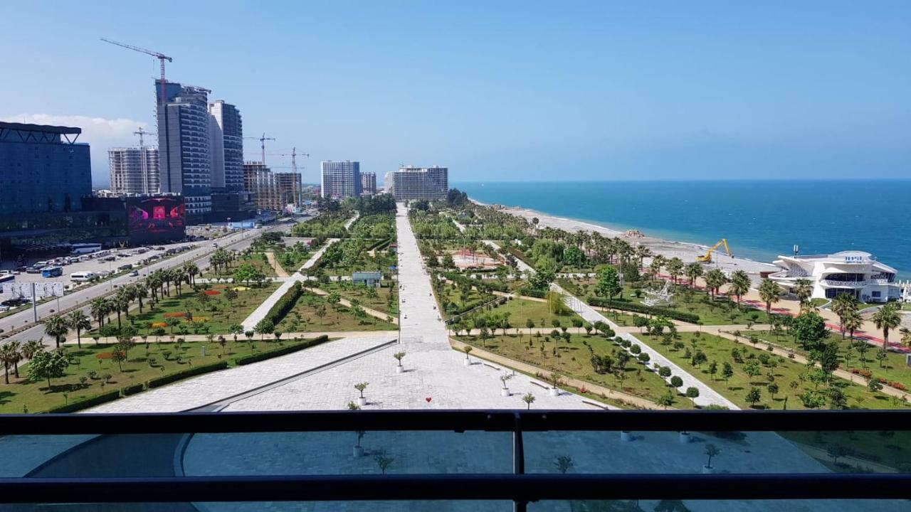 Batumi Beach Tower Eksteriør bilde
